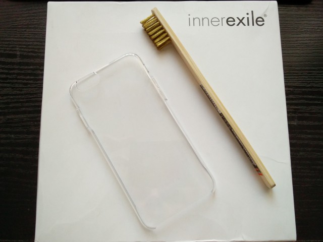 Innerexile-Instant-self-repair-iPhone-case-e1446558667173.jpg