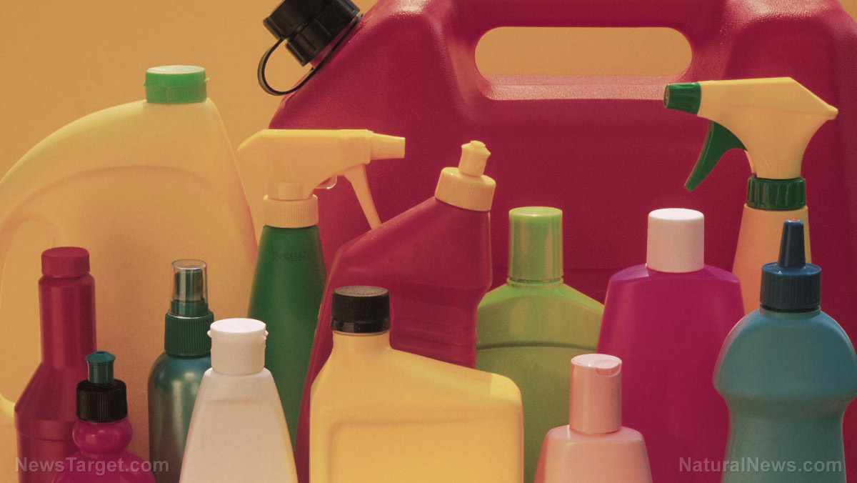 5 Toxic ingredients that can be found in common cleaning products  