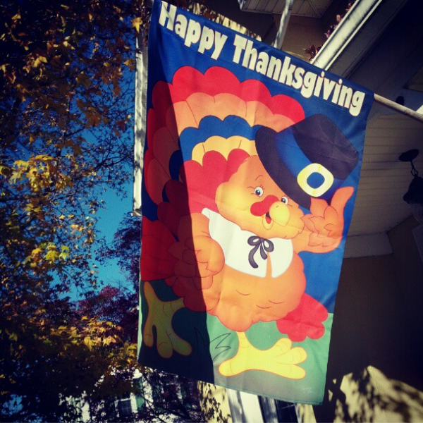 Instagram-Happy-Thanksgiving-600x600.png