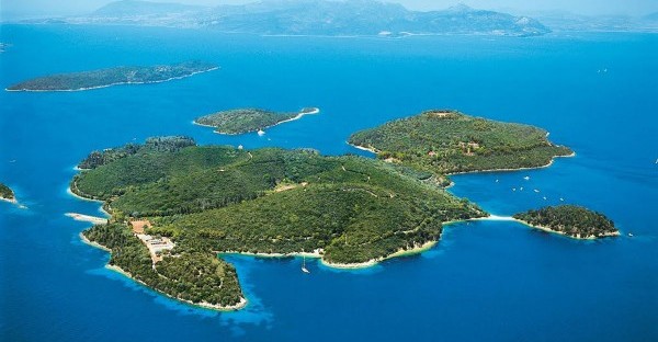 skorpios-island-greece-2.jpg