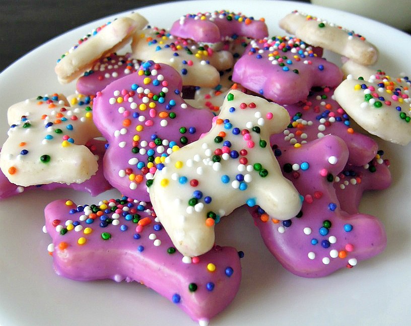 These-homemade-Circus-Animal-cookies-are-not-only-allergen-friendly-but-an-homage-to-anyones-childhood.-Nondairy-milk-not-included..jpg