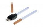 More-people-puffing-E-cigarettes1.jpg