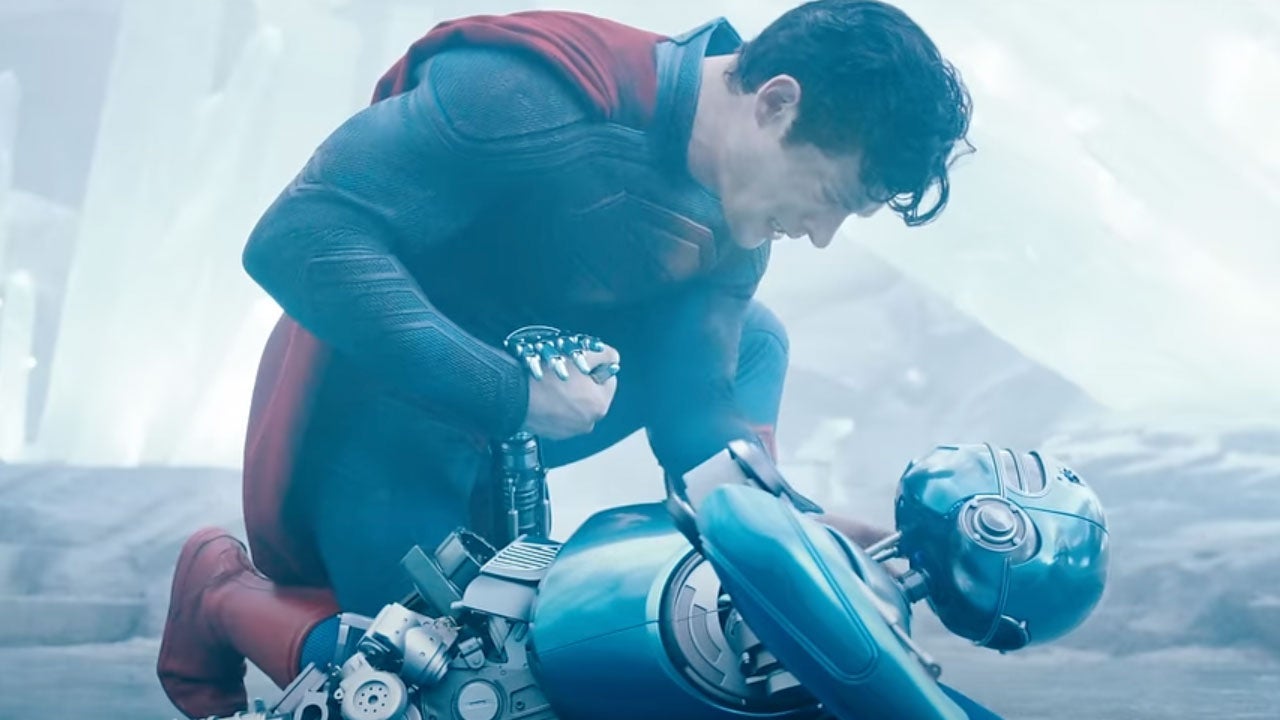 superman-thumb-1734617924453-1734630276817.jpg