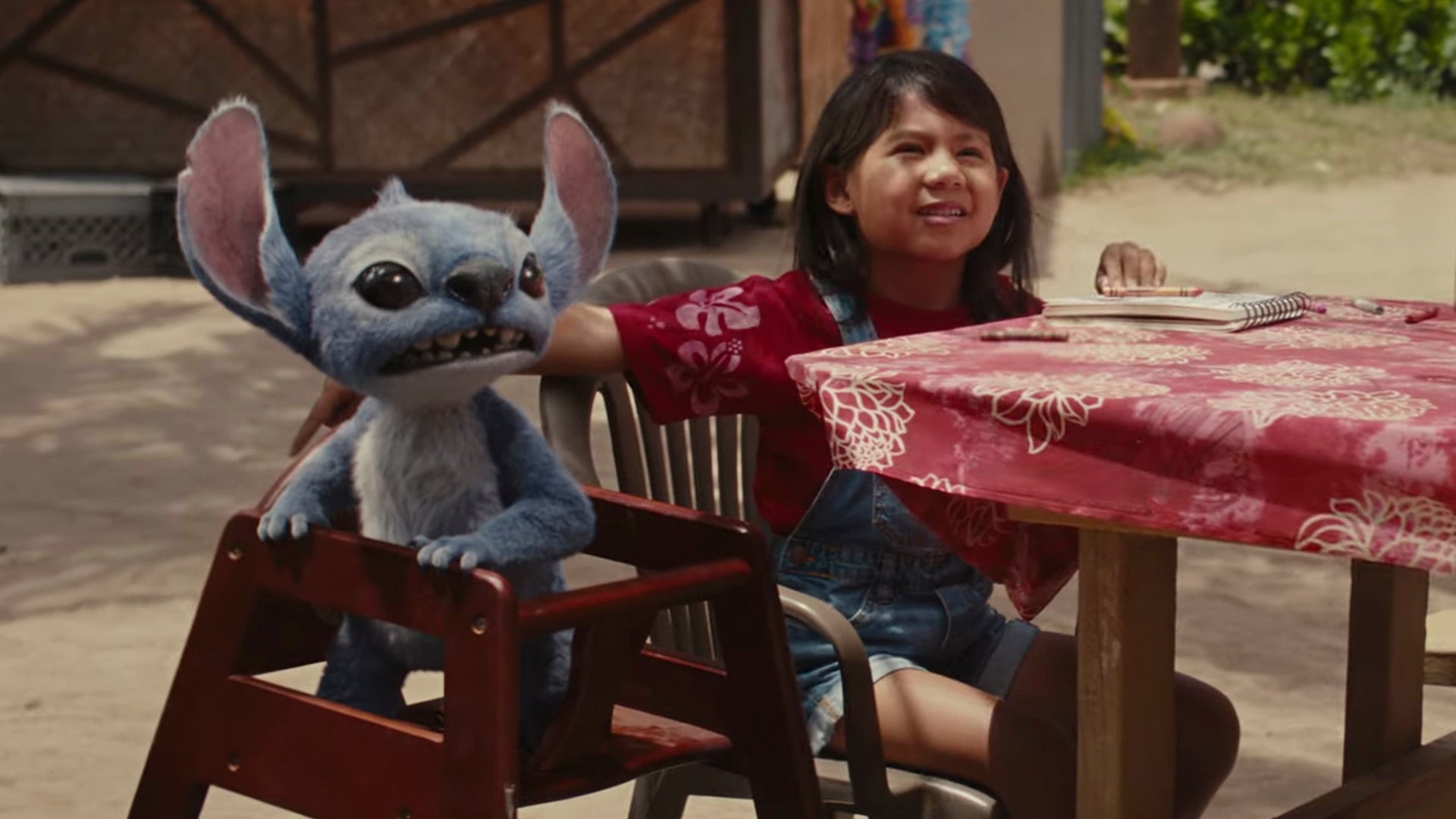 lilostitch-thumb-1743723695414.jpg