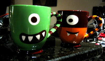 Starbucks+Halloween+Mugs.jpg