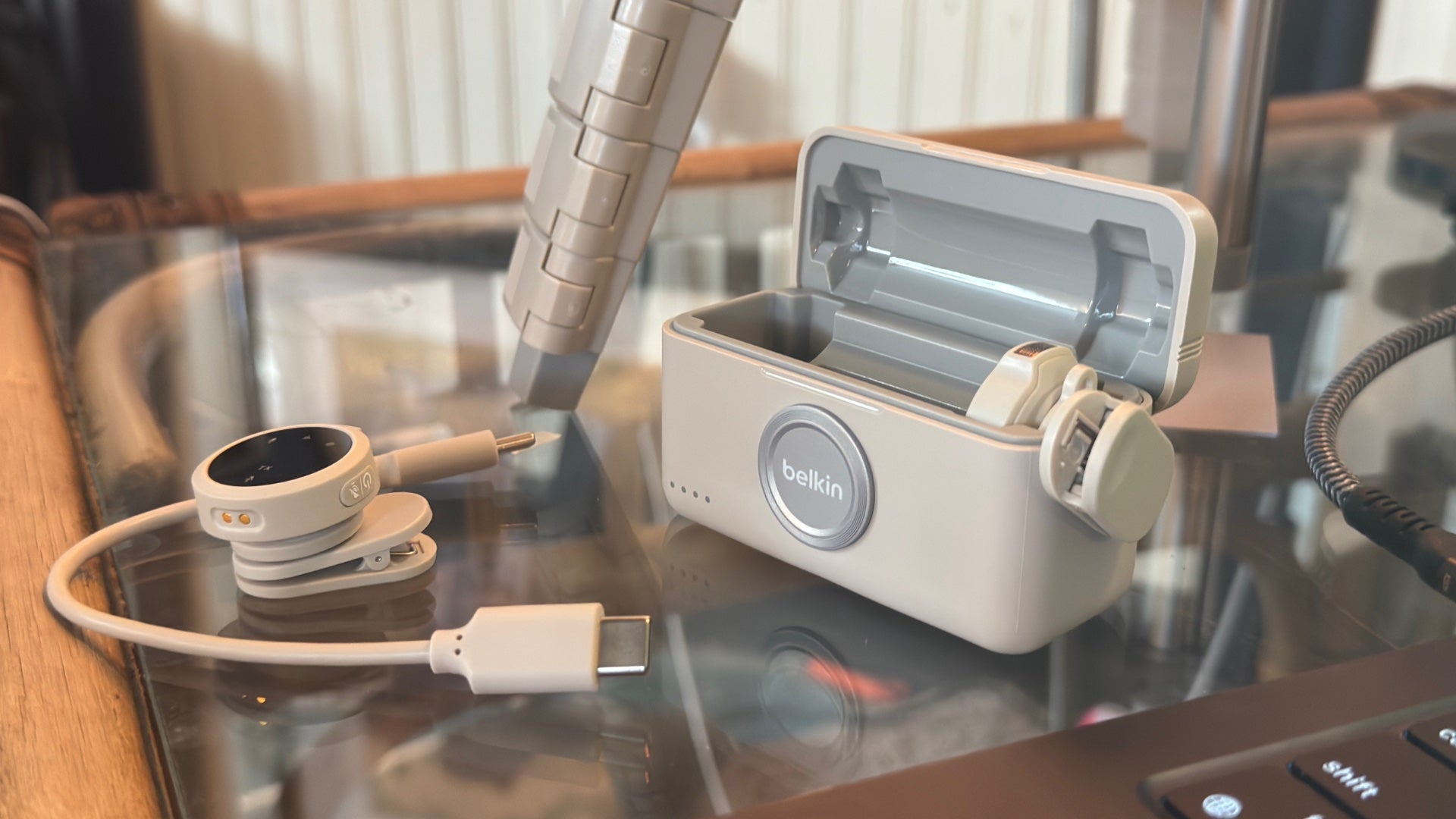 belkin-stage-wireless-mics-1776282884214.jpg