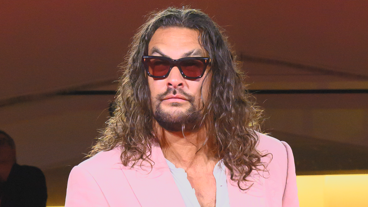 jason-momoa-1770834793038.png