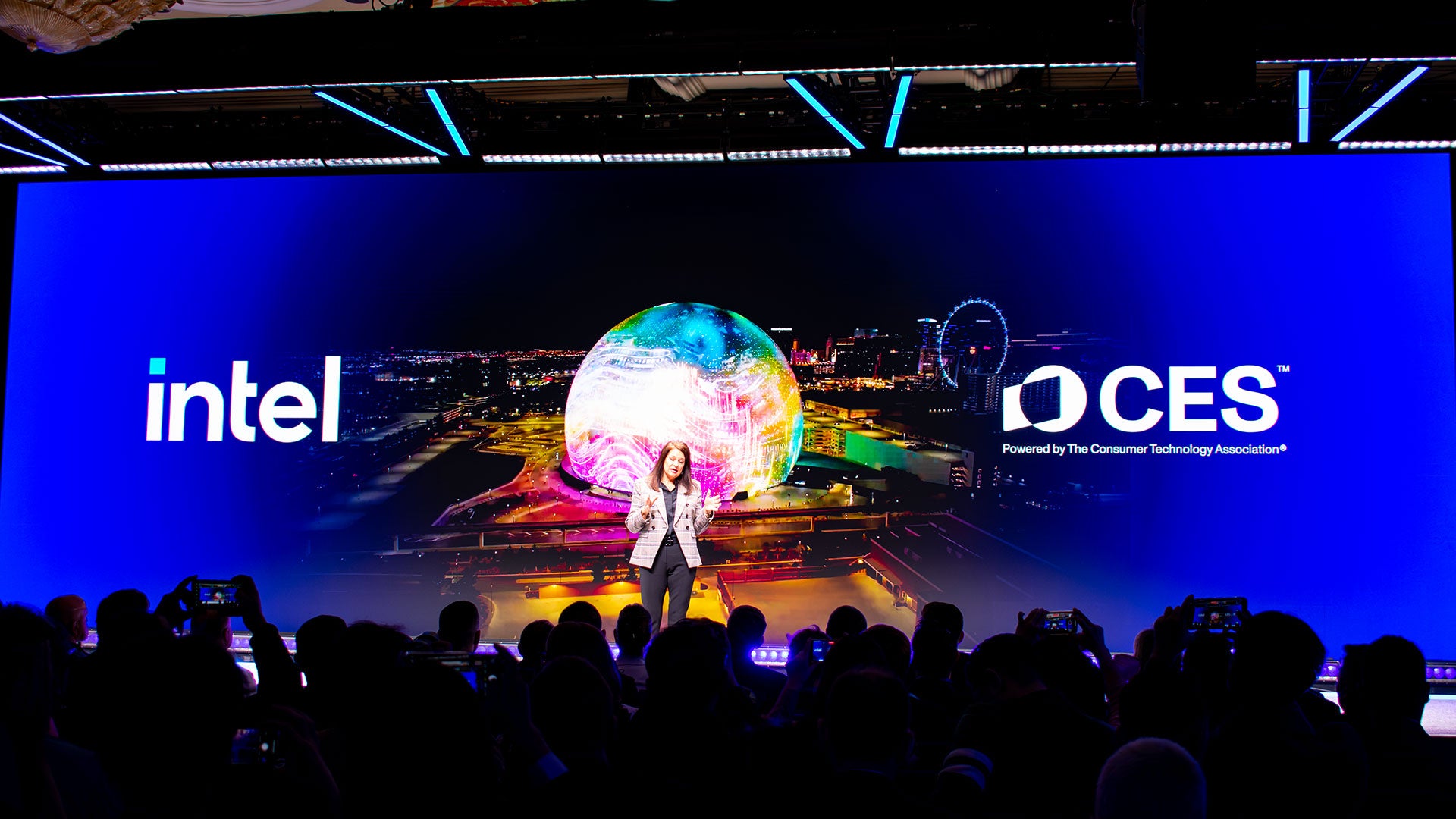 intel-keynote-1-1736182324146.jpg