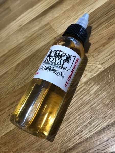 royalvapesiom.com