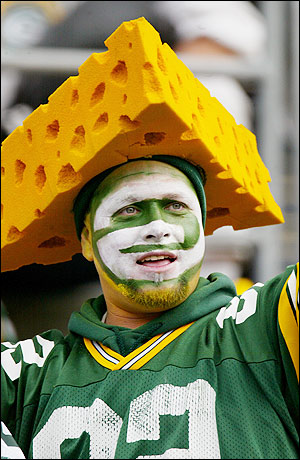 green-bay-packer-cheesehead.jpg