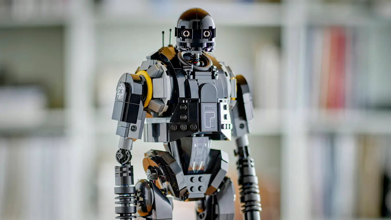 lego-star-wars-k2so-1754071491929.png
