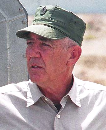Lee_Ermey_crop.jpg