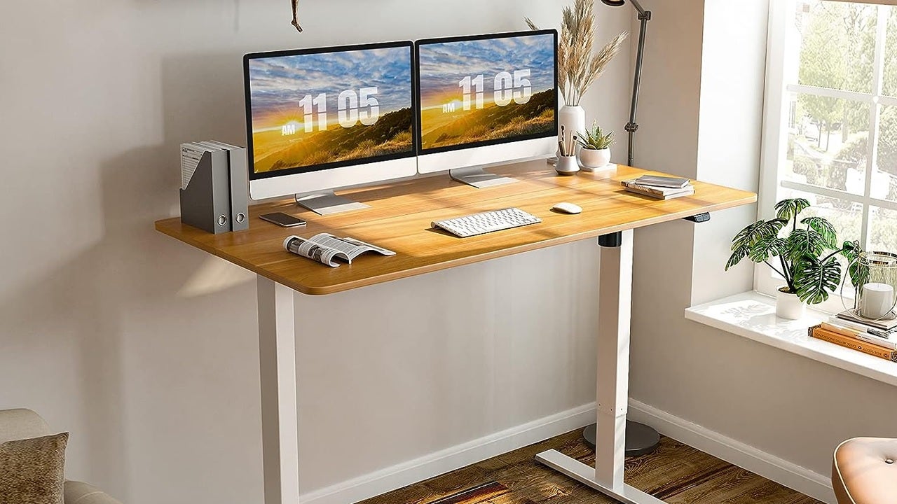 flexispotmaplewhite-1750302060723.jpg