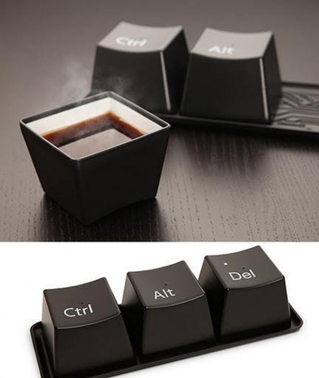 CTR-ALT-DELETE-coffee-mug-634x752.jpg