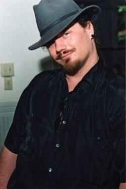 BW8aD_TCcAA8qhZ.jpg:large