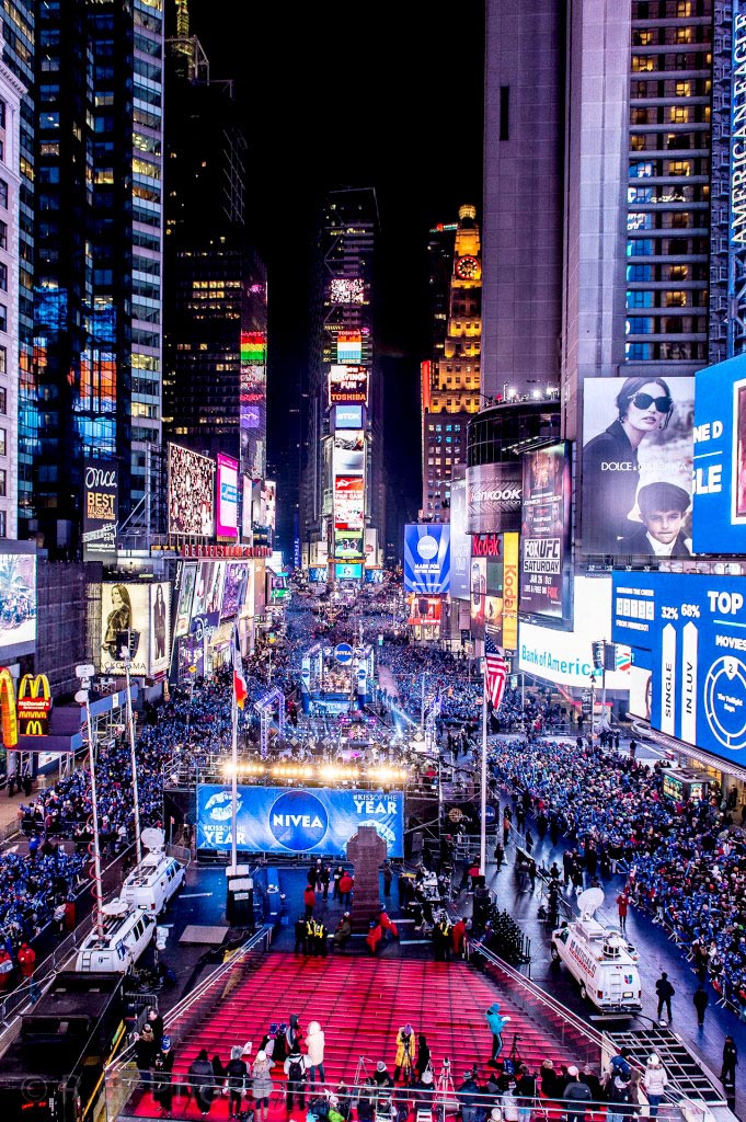 29-3-balldrop-pass-nyc.jpg