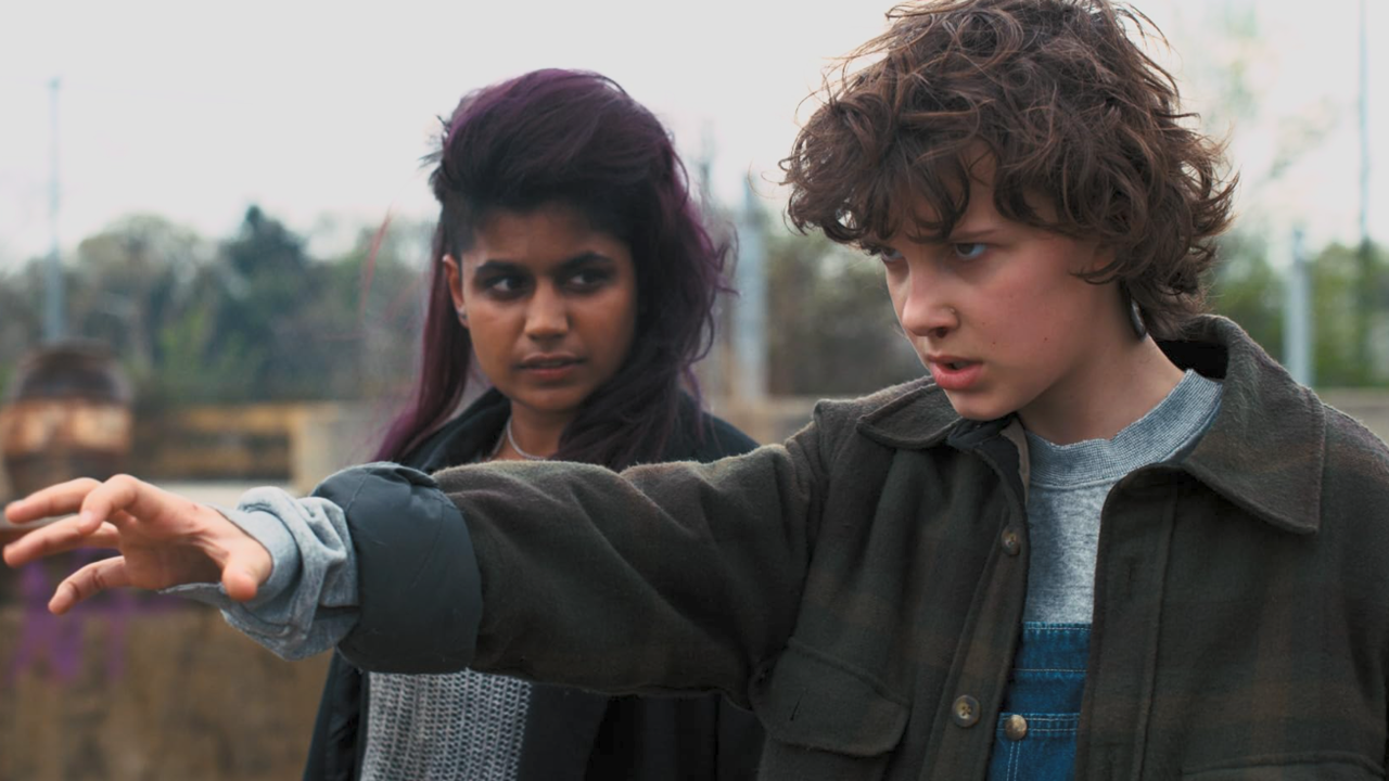 stranger-things-season-2-episode-7-1779128373550.png
