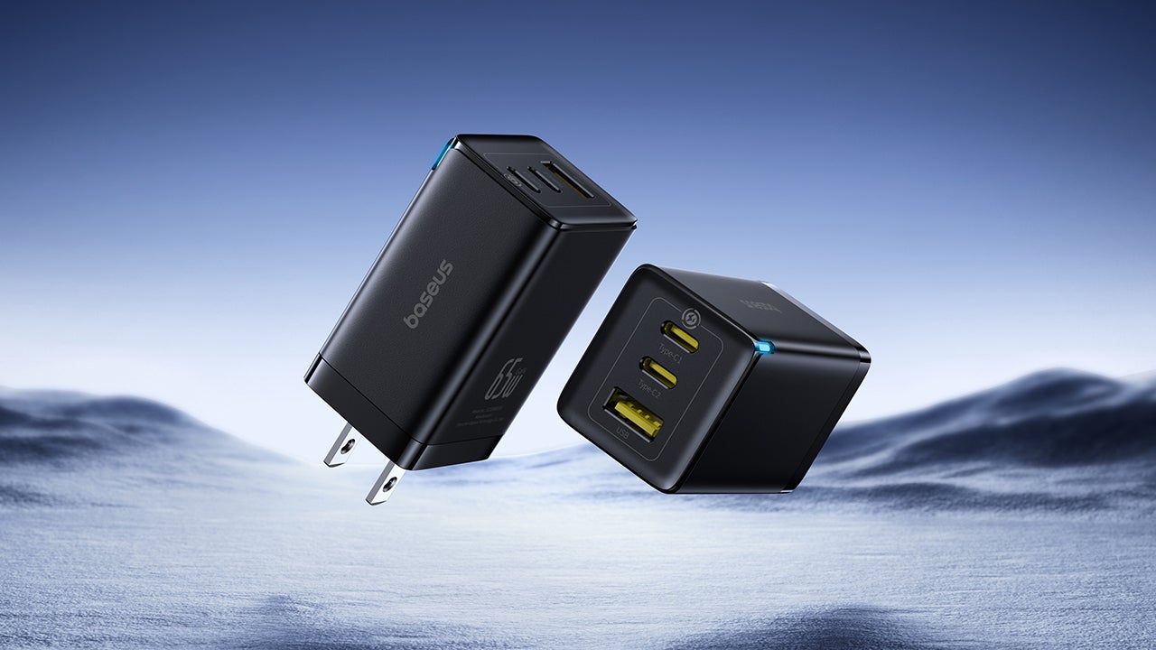 baseuswallcharger-1755886657032.jpg