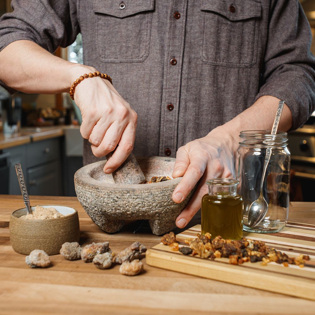 pages.aromaticmedicineschool.com