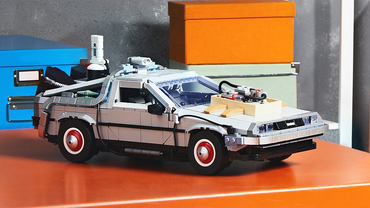 legodelorean-1755103326289.jpg