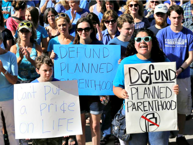 Defund-Planned-Parenthood-AP-640x480-640x480.png