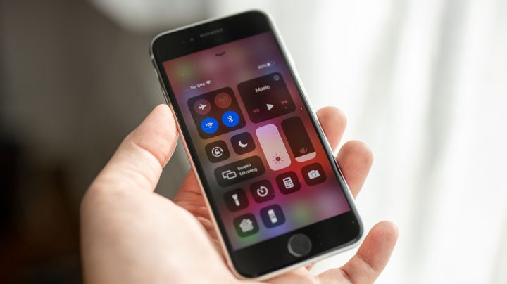 iPhone SE 2020, iPhone SE 2