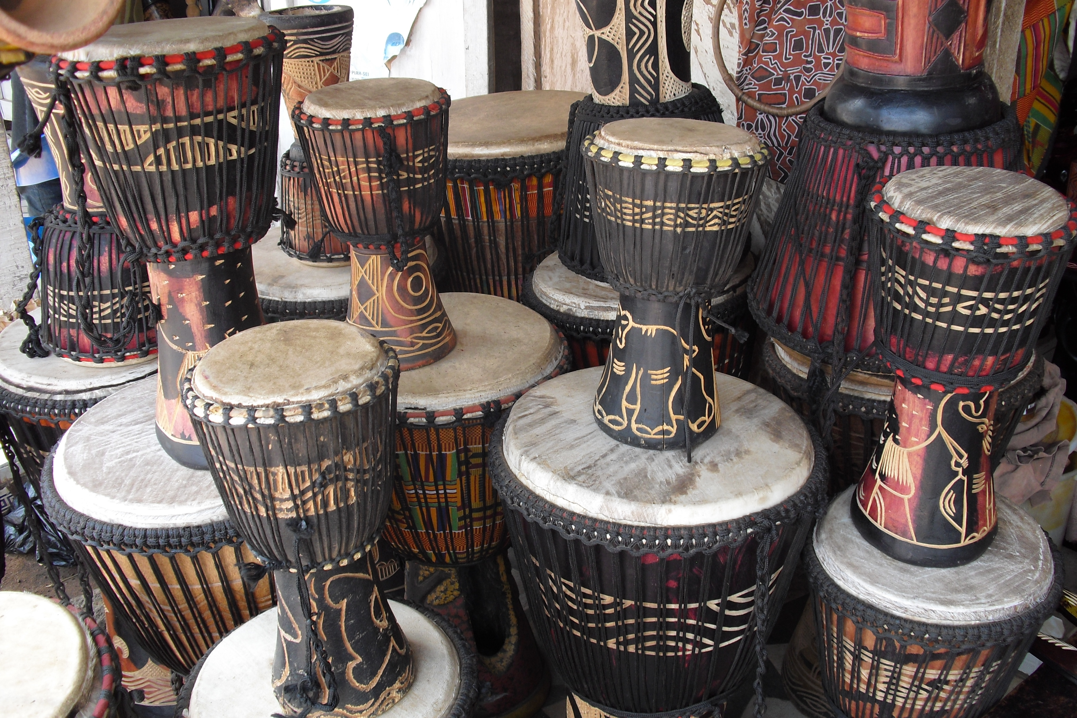 Djembe_drums.jpg
