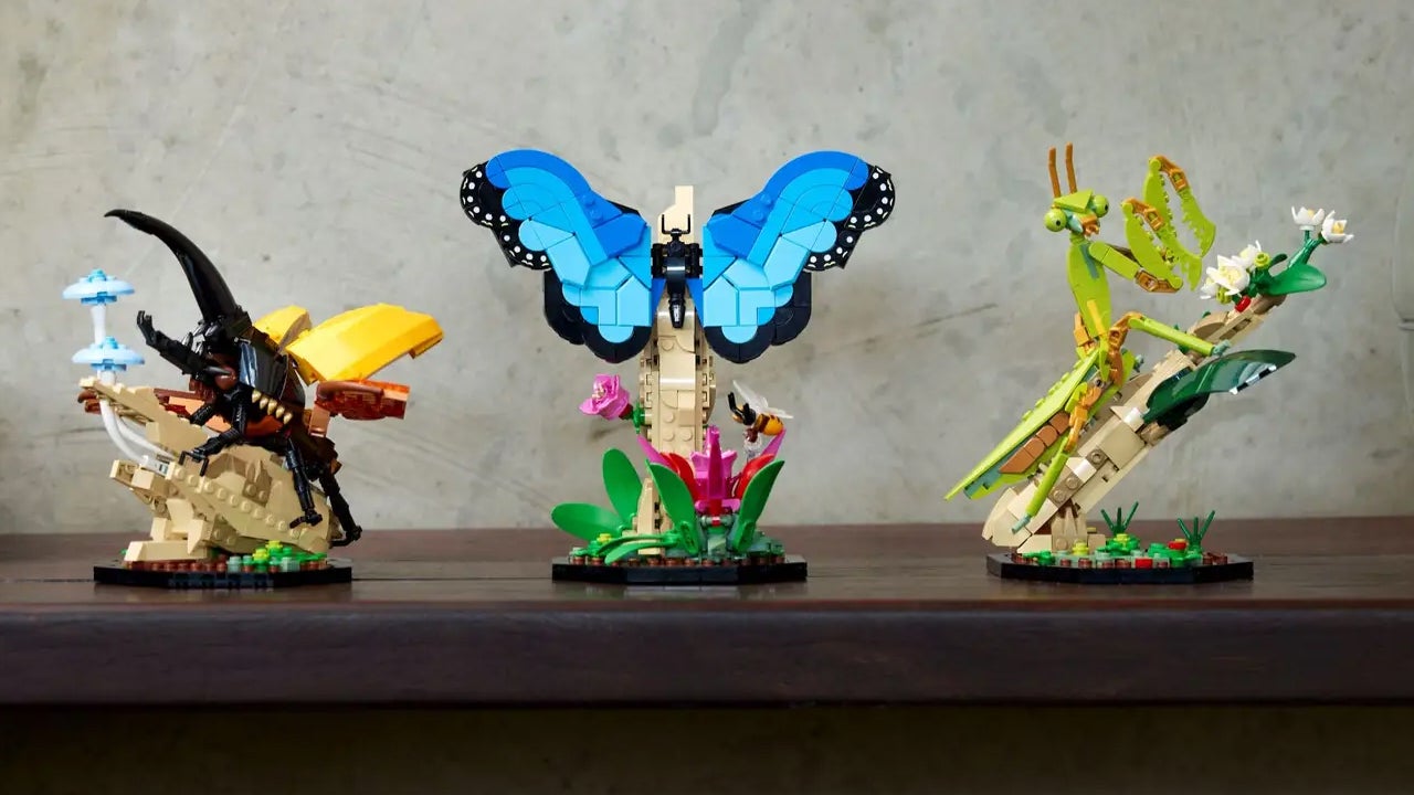 legoinsects-1764105161278.jpg