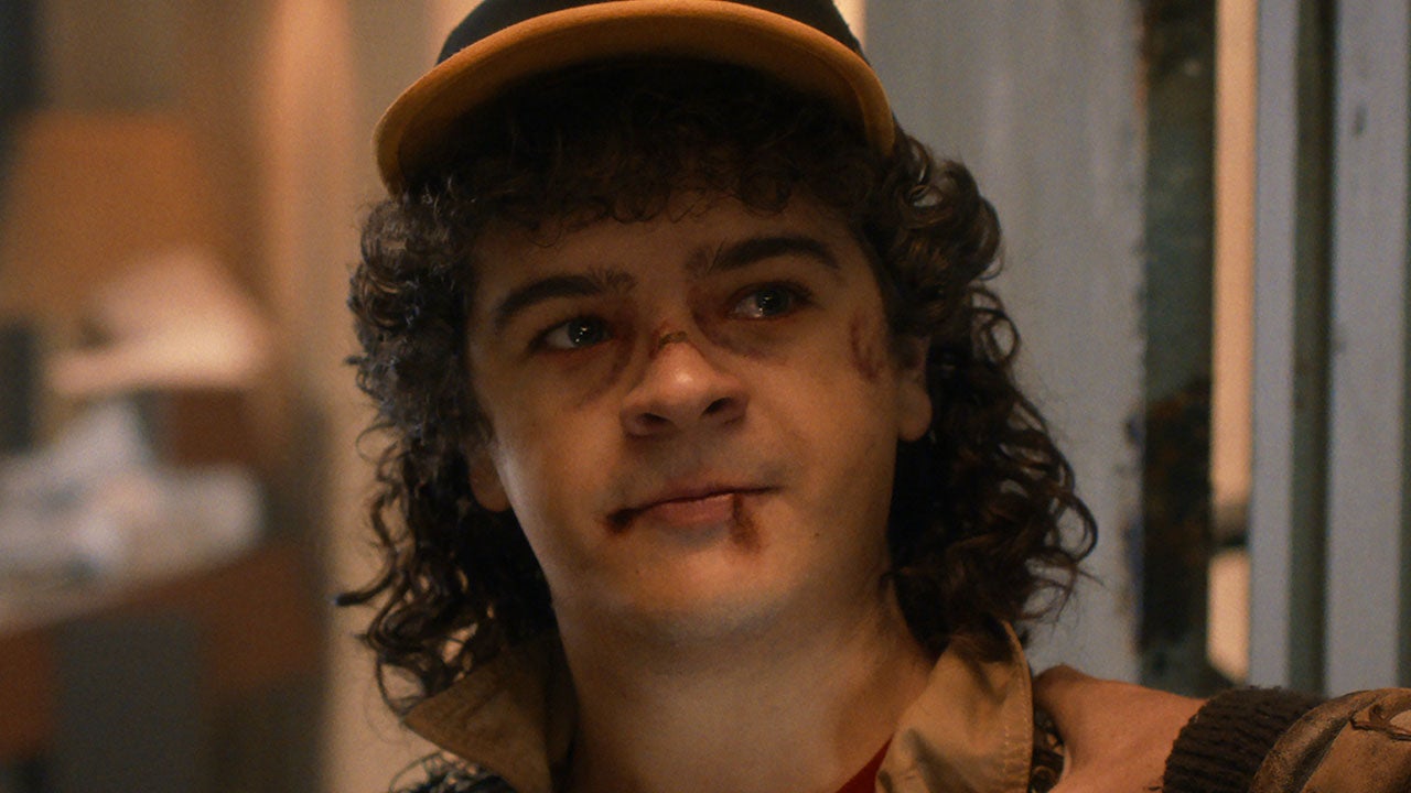 strangerthings-s5-dustin-thumb-1766521787267.jpg