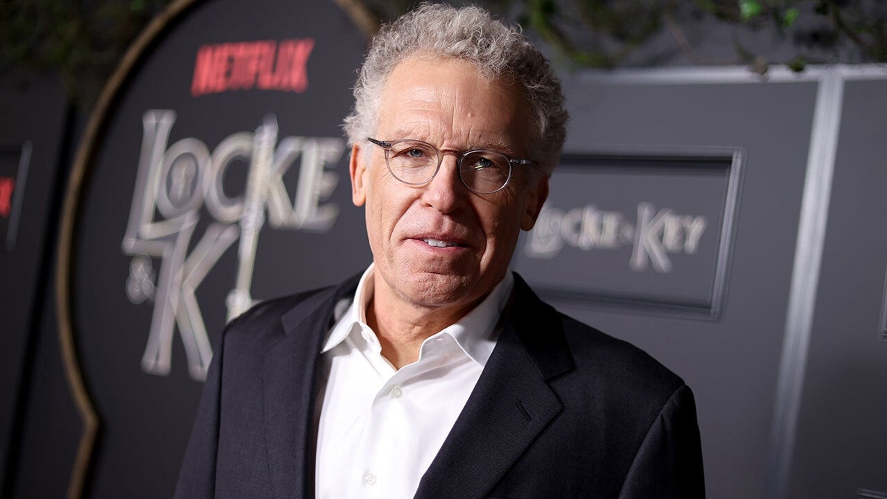 carlton-cuse-1745277764634.jpg