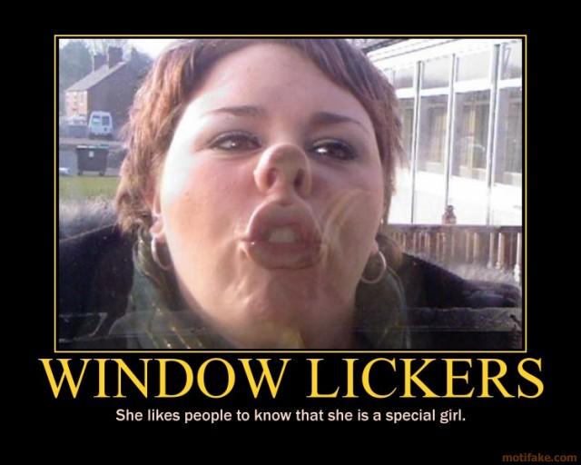 85310_window_lickers.jpg