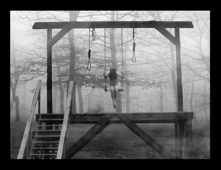 fef4ddadad24dc711cfb11b112325946--gallows-creepy-stuff.jpg