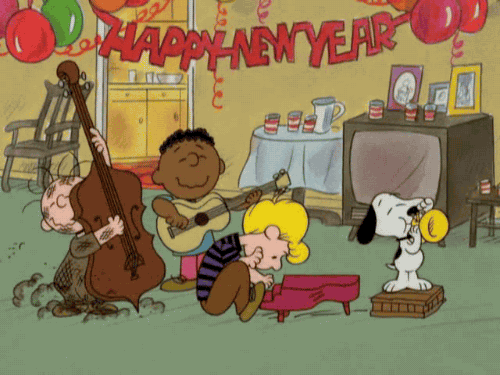 227030-Peanuts-Gang-Happy-New-Year-Gif.gif