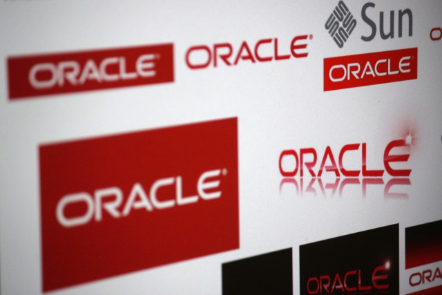 Oracle-brand-logo-e1444910360153.jpg